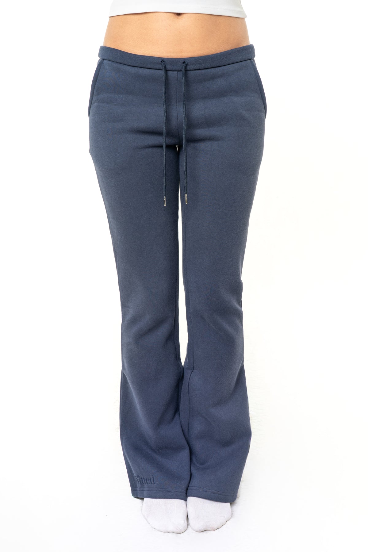 Dark blue low bootcut sweatpants