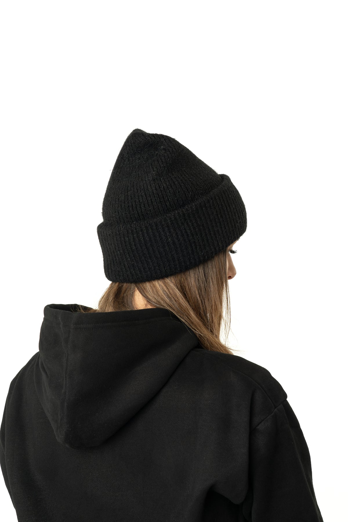 Black rib beanie
